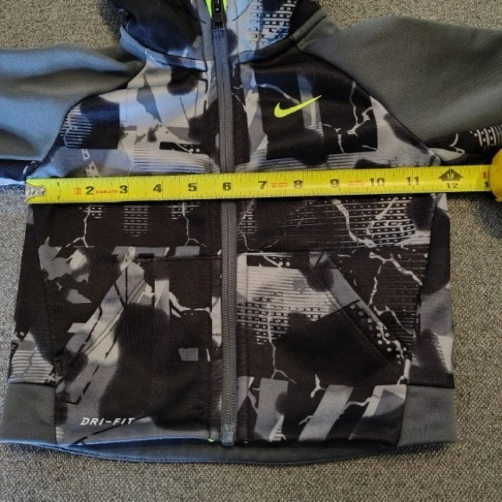 Nike Dri Fit Camo Hooded Jacket Toddler 18M Black Gray Full Zip Pockets Logo